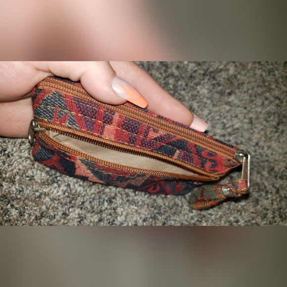 Pendleton | Wallet with Geometric Western Style - Picture 4 of 5